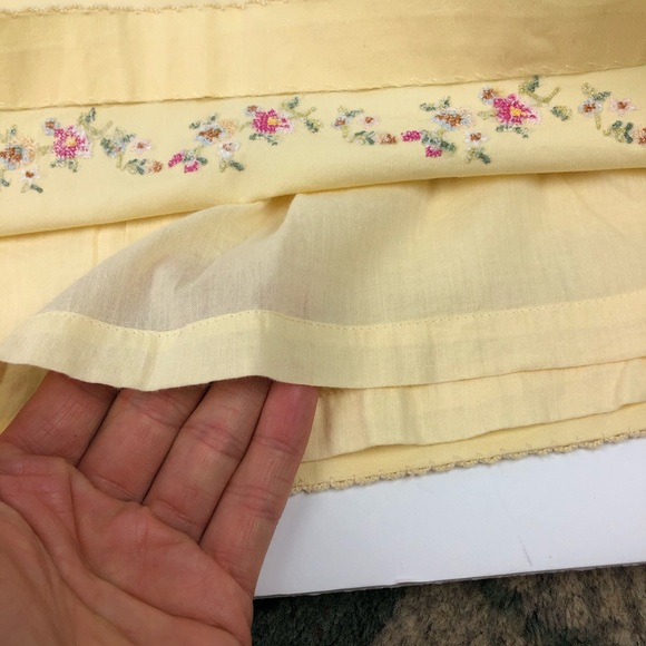 Vintage Gap Stretch embroidered Skirt - 2 - Picture 8 of 11